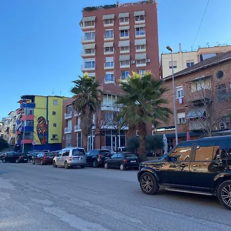 Tripartments - Gallery Lägenhet *